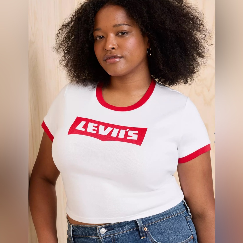BEYONCE by LEVI’S GRAPHIC ESSENTIAL SPORTY RINGER TEE